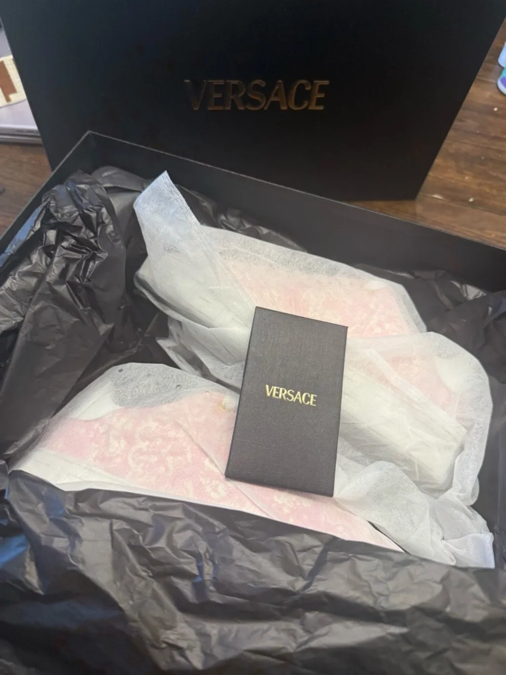 NWT and Box - Versace Pink BAROCCO GRECA sneaker - Picture 5 of 11